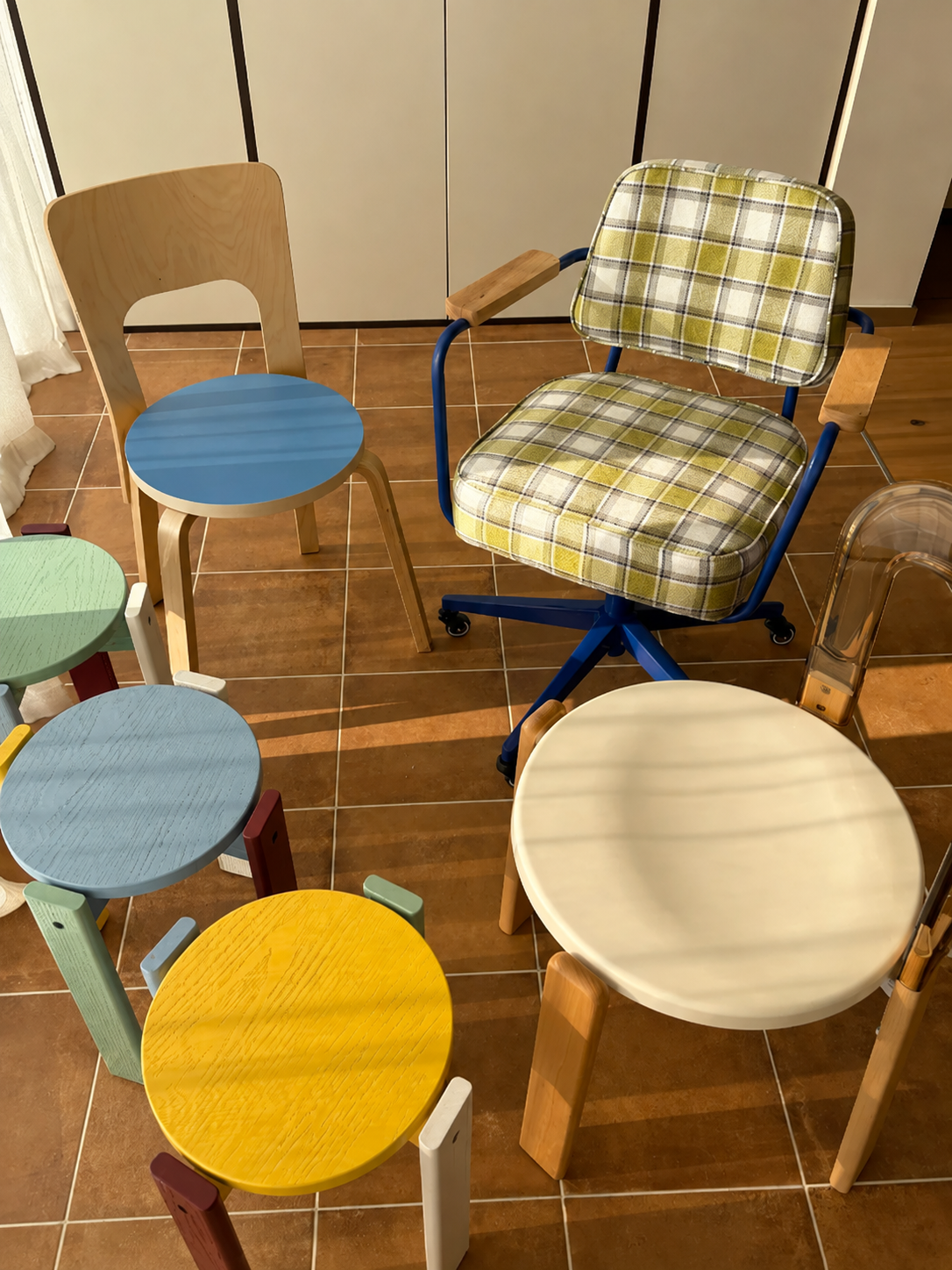 From Vanity Chair to Lounge Seat: Designing Furniture Around the Way You Live
